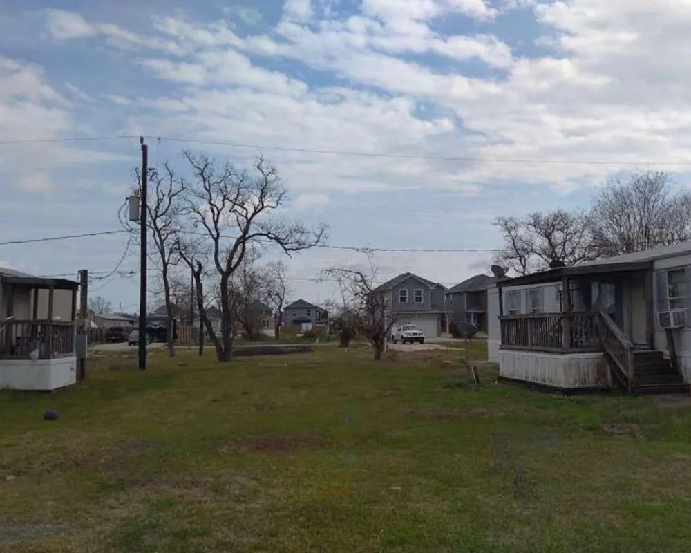 143 Flamingo Bight Baytown, TX 77523