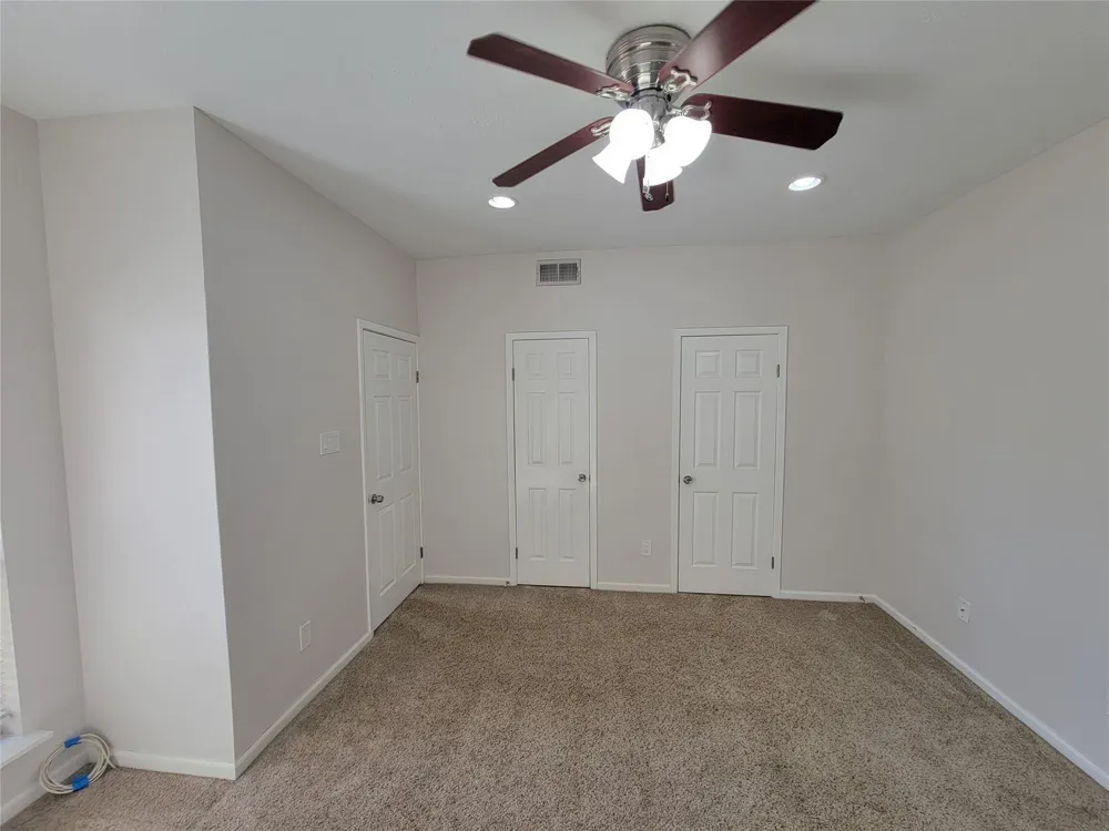 2025 Augusta Drive #303 Houston, TX 77057