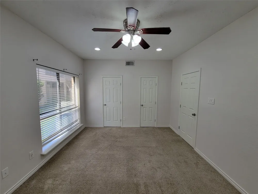 2025 Augusta Drive #303 Houston, TX 77057