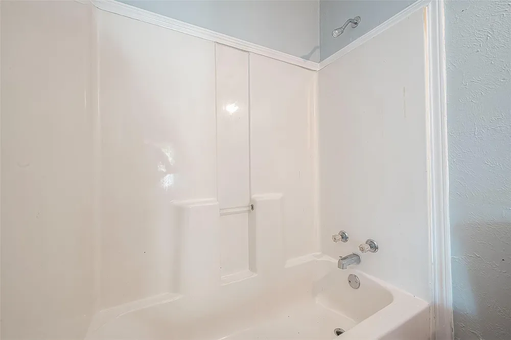 4810 Carmen Street Houston, TX 77033