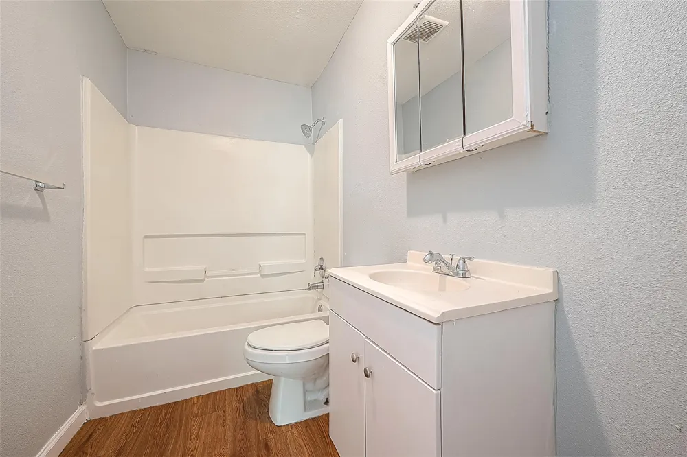 4810 Carmen Street Houston, TX 77033