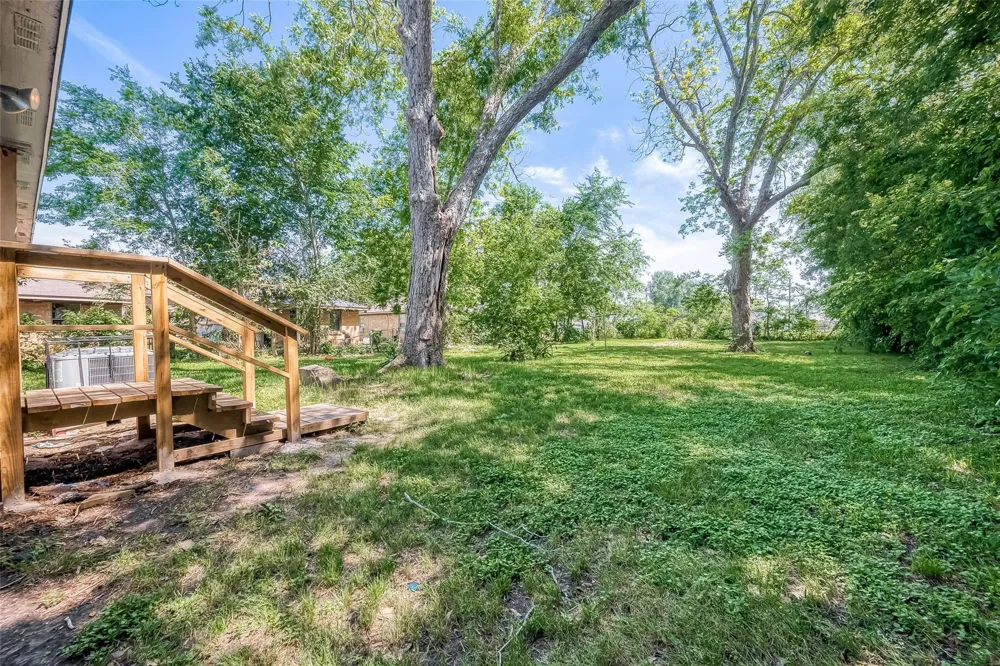 4810 Carmen Street Houston, TX 77033