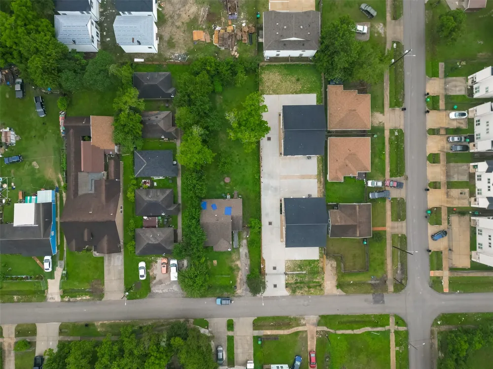 4810 Carmen Street Houston, TX 77033