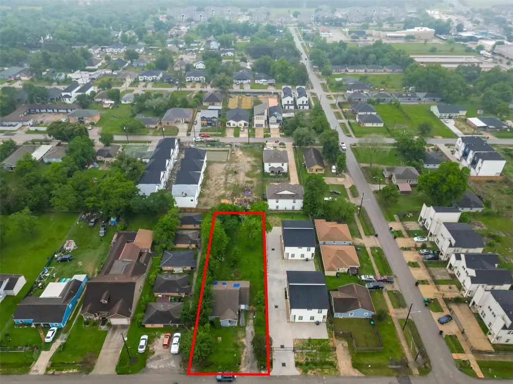 4810 Carmen Street Houston, TX 77033