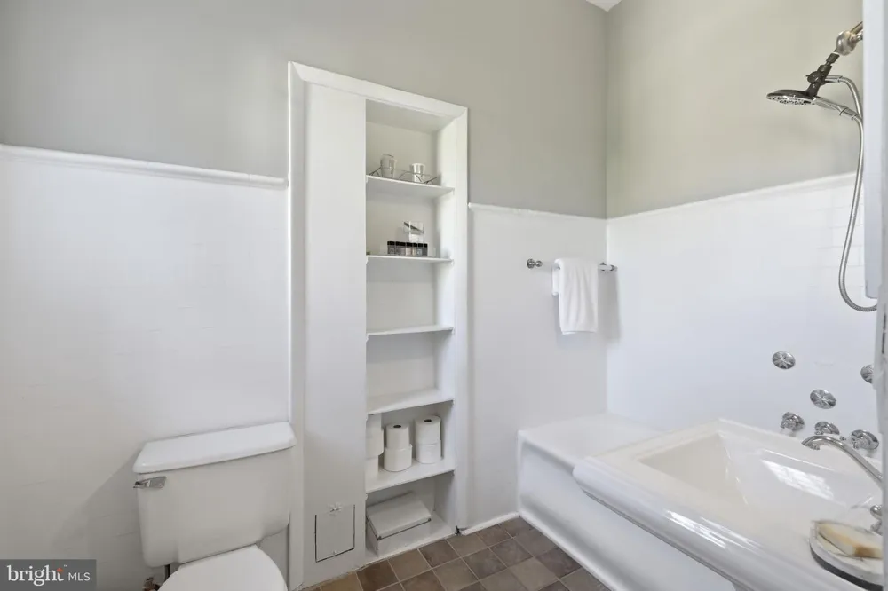 1901 WYOMING AVENUE NW #46 Washington, DC 20009