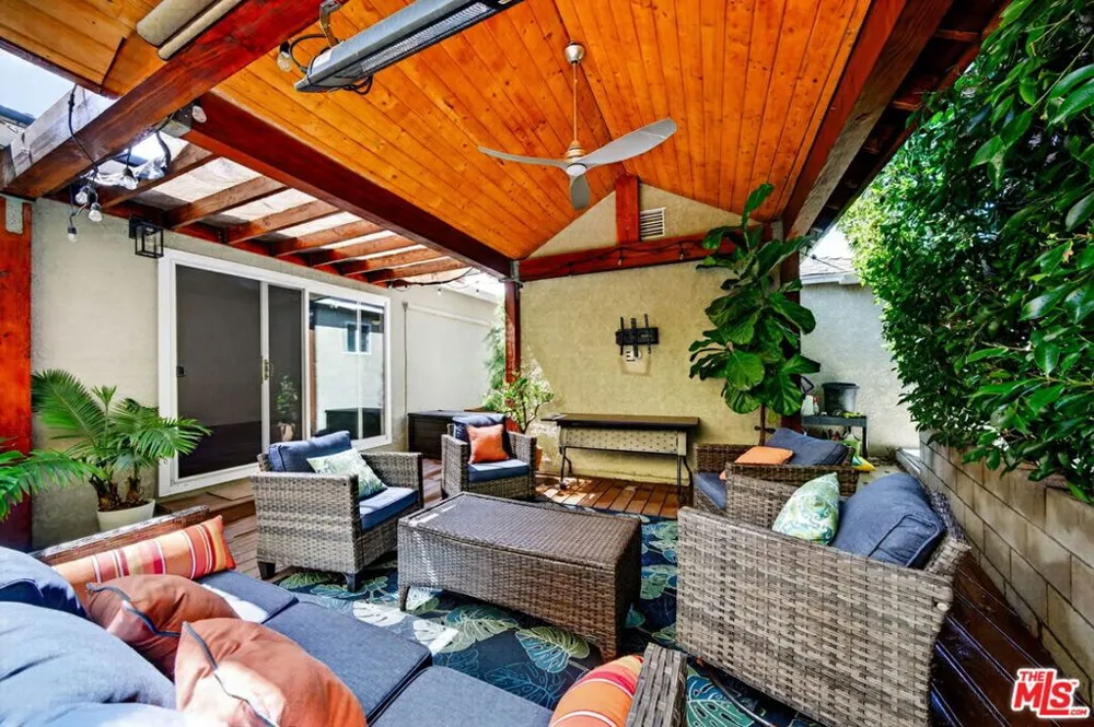 5011 Stacy Street #B Hawthorne, CA 90250