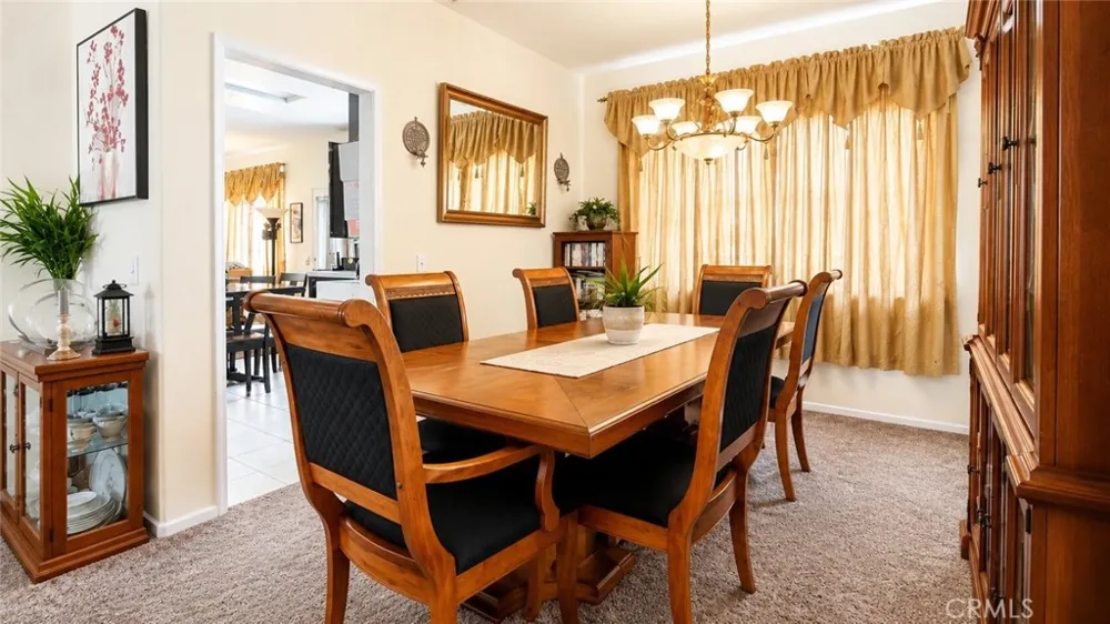 6538 Douglas Fontana, CA 92336