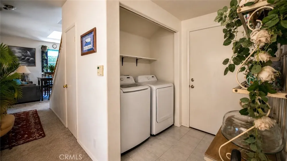 6538 Douglas Fontana, CA 92336