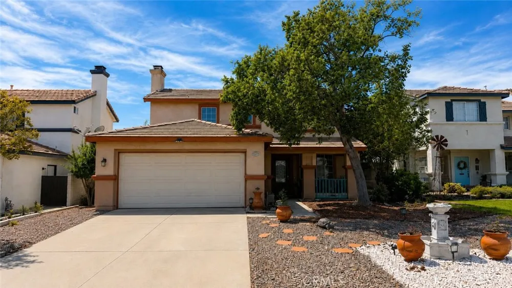 6538 Douglas Fontana, CA 92336