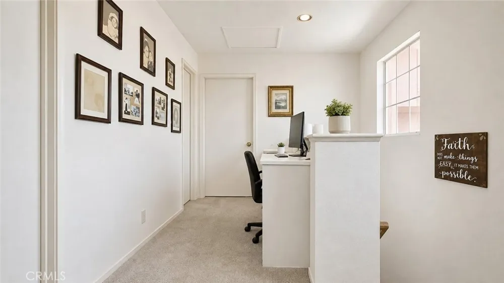 6538 Douglas Fontana, CA 92336