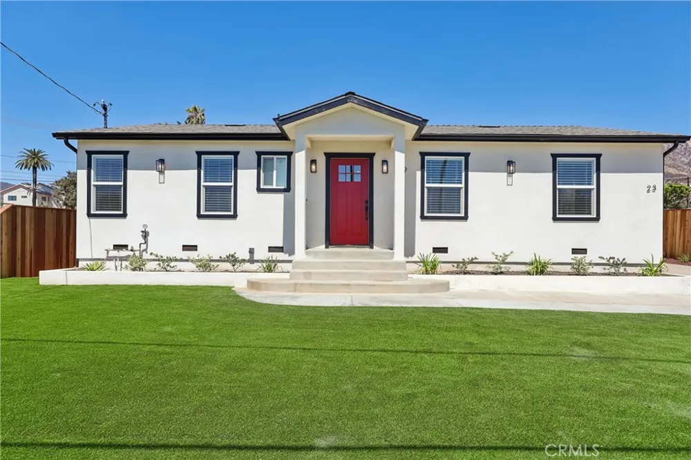 19 E Pine Street Altadena, CA 91001