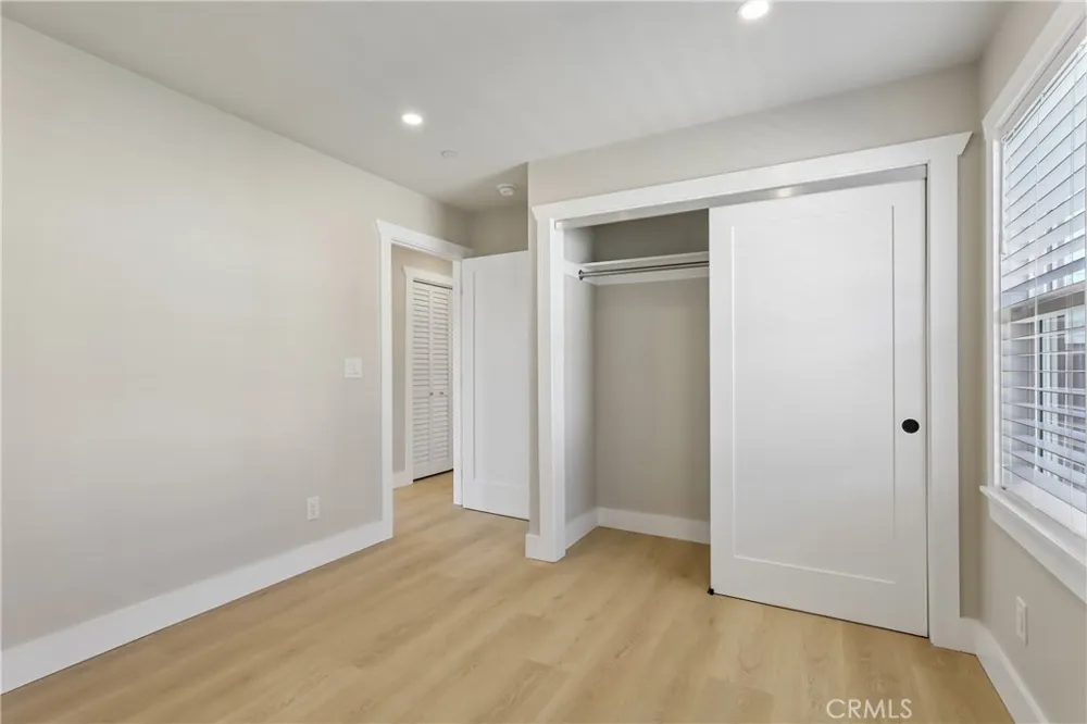 19 E Pine Street Altadena, CA 91001