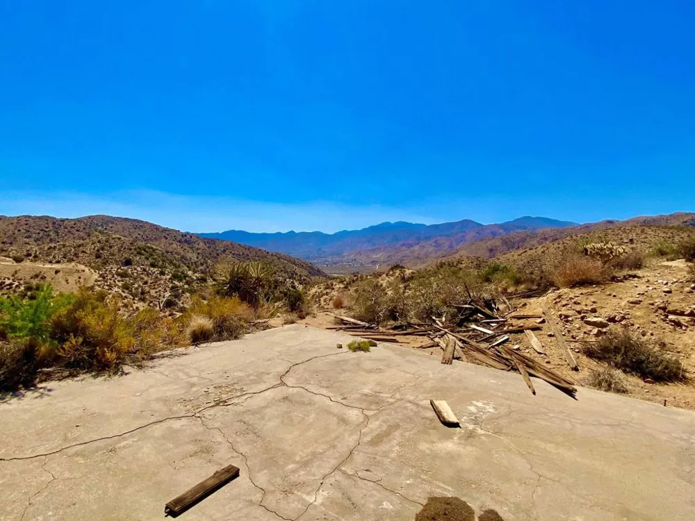120 Benmar Trail Morongo Valley, CA 92256