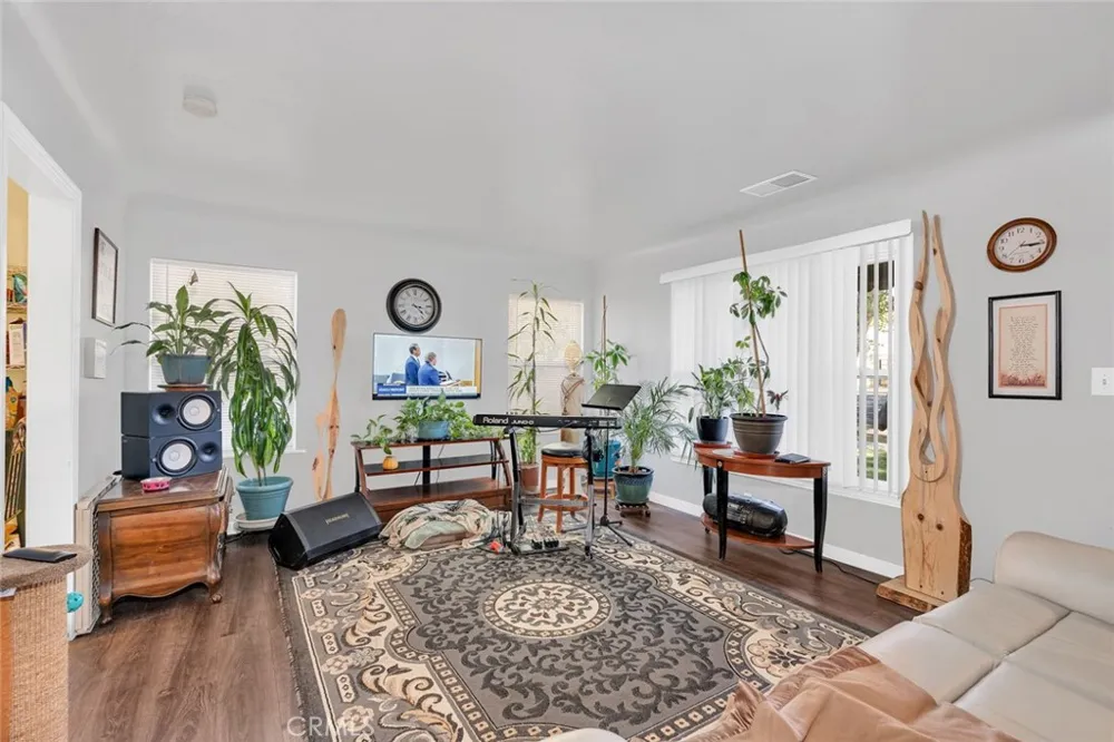 521 E Marshall Turlock, CA 95380