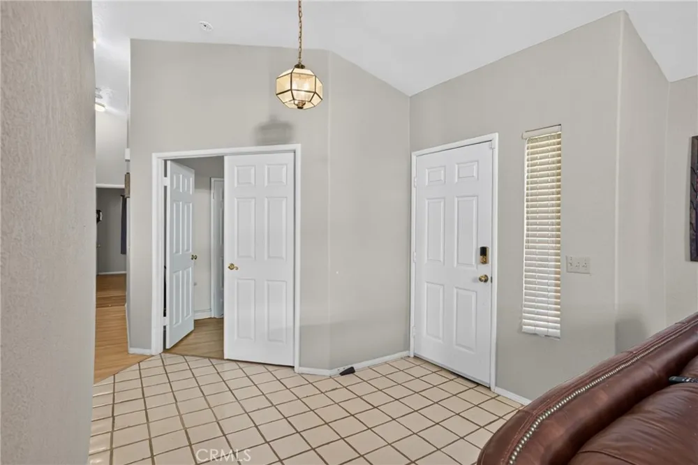 2816 Owens Rosamond, CA 93560