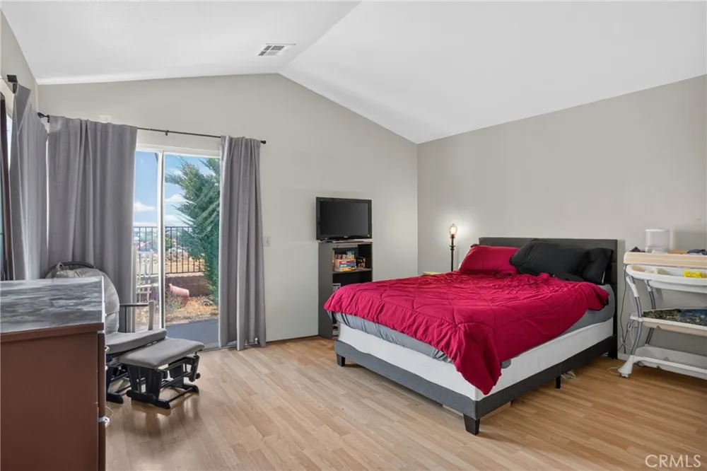 2816 Owens Rosamond, CA 93560