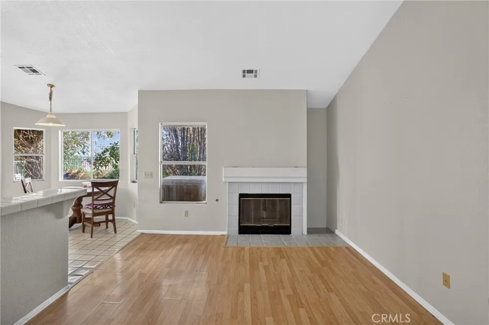 2816 Owens Rosamond, CA 93560