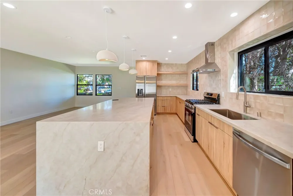 4419 Tyrone Street Sherman Oaks, CA 91423