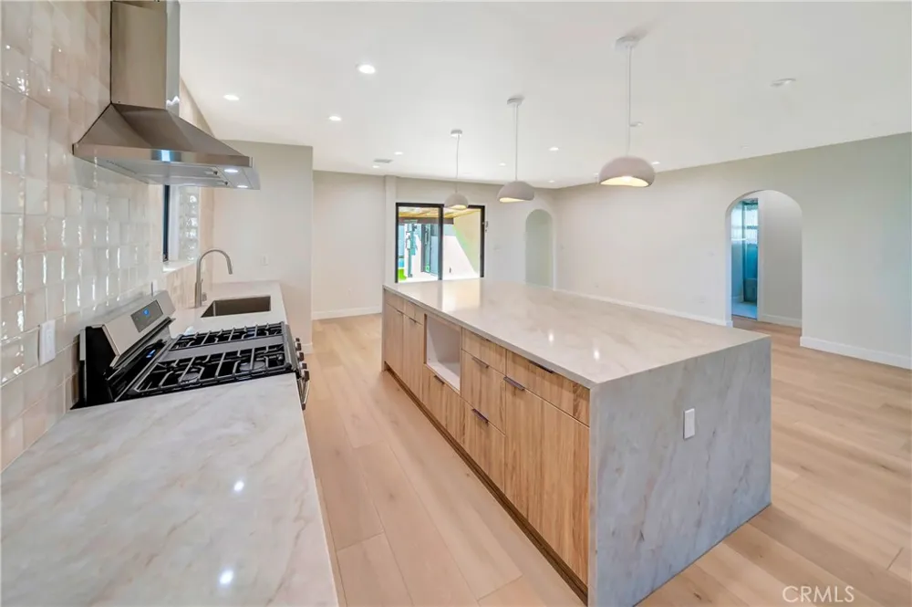 4419 Tyrone Street Sherman Oaks, CA 91423