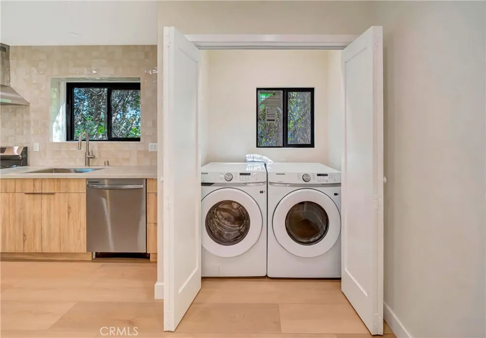 4419 Tyrone Street Sherman Oaks, CA 91423