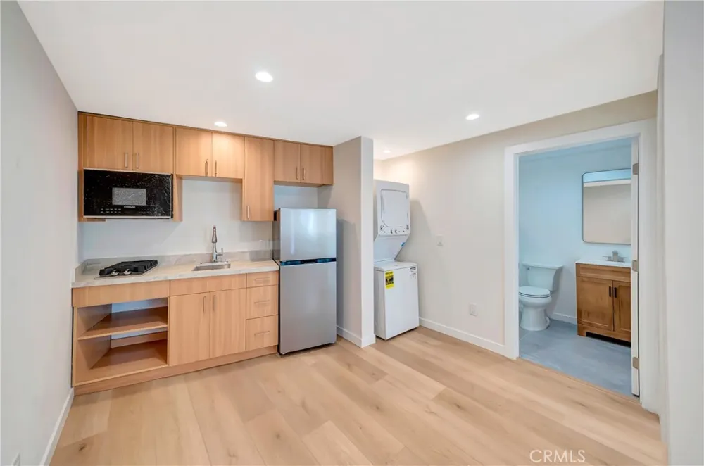 4419 Tyrone Street Sherman Oaks, CA 91423