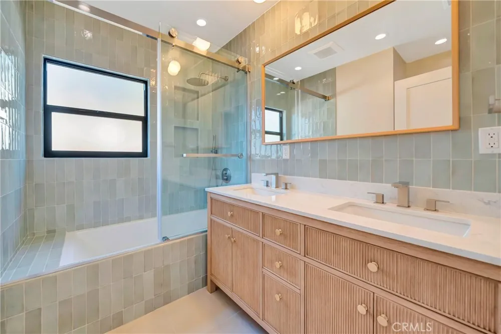 4419 Tyrone Street Sherman Oaks, CA 91423