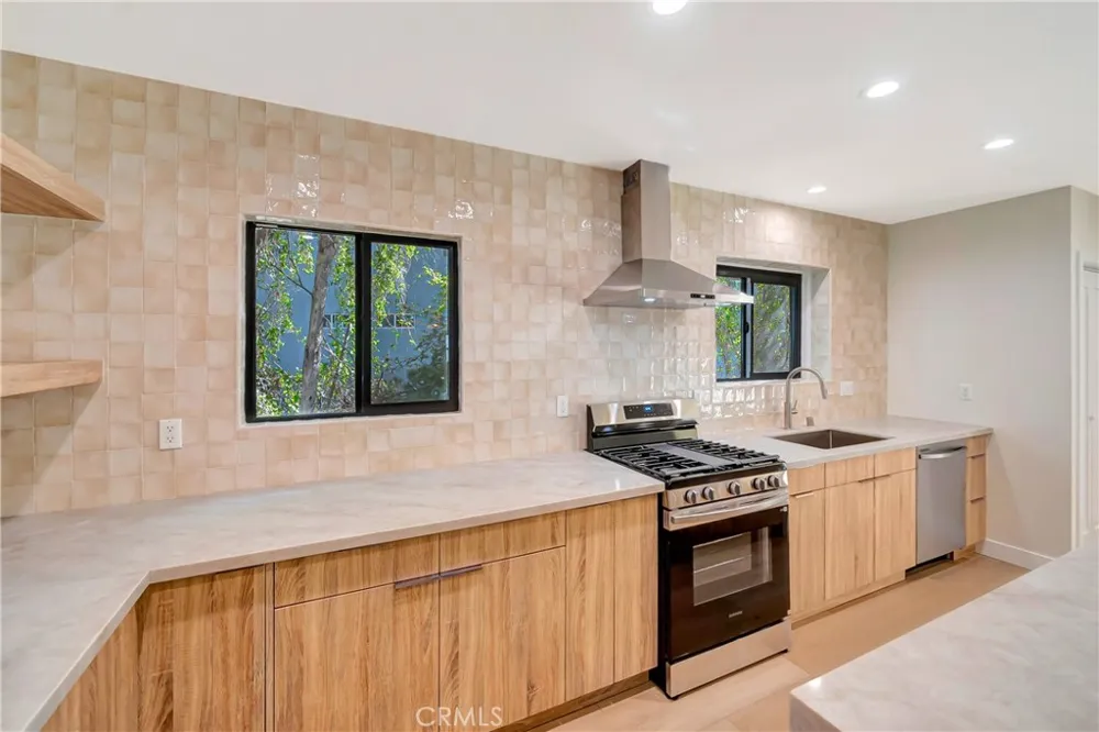 4419 Tyrone Street Sherman Oaks, CA 91423