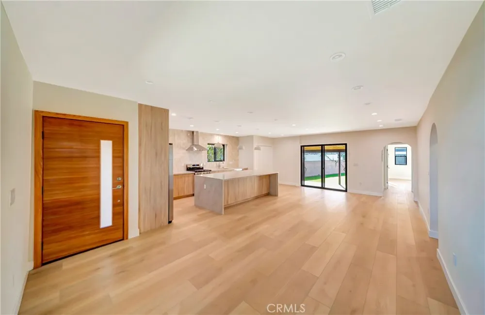4419 Tyrone Street Sherman Oaks, CA 91423