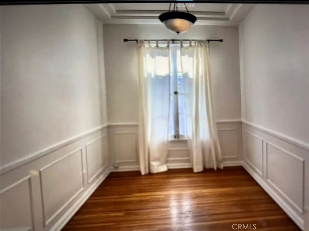 6237 W 6th Street Los Angeles, CA 90048