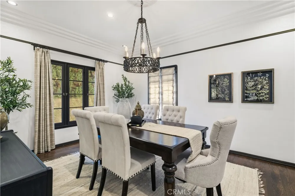 6237 W 6th Street Los Angeles, CA 90048