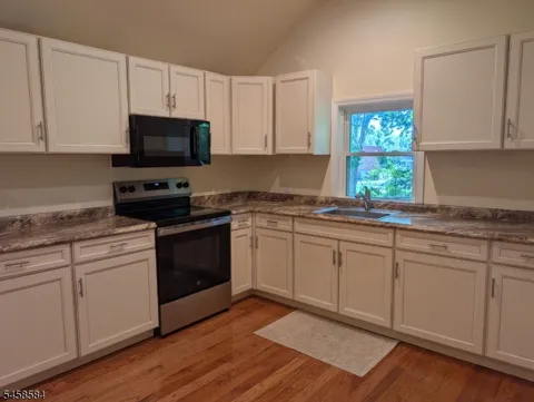 15 North Rd #B Unit B