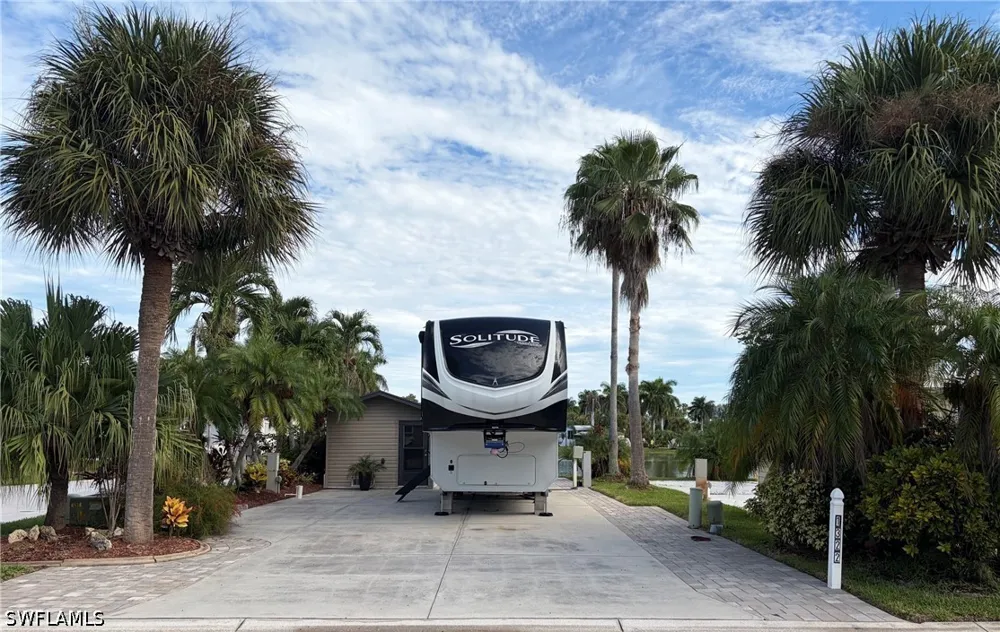Silver Lakes Boulevard Naples, FL 34114