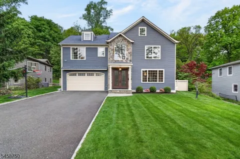 25 Wellington Ave