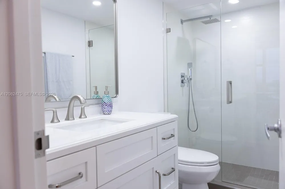 10275 Collins Ave #523 Bal Harbour, FL 33154