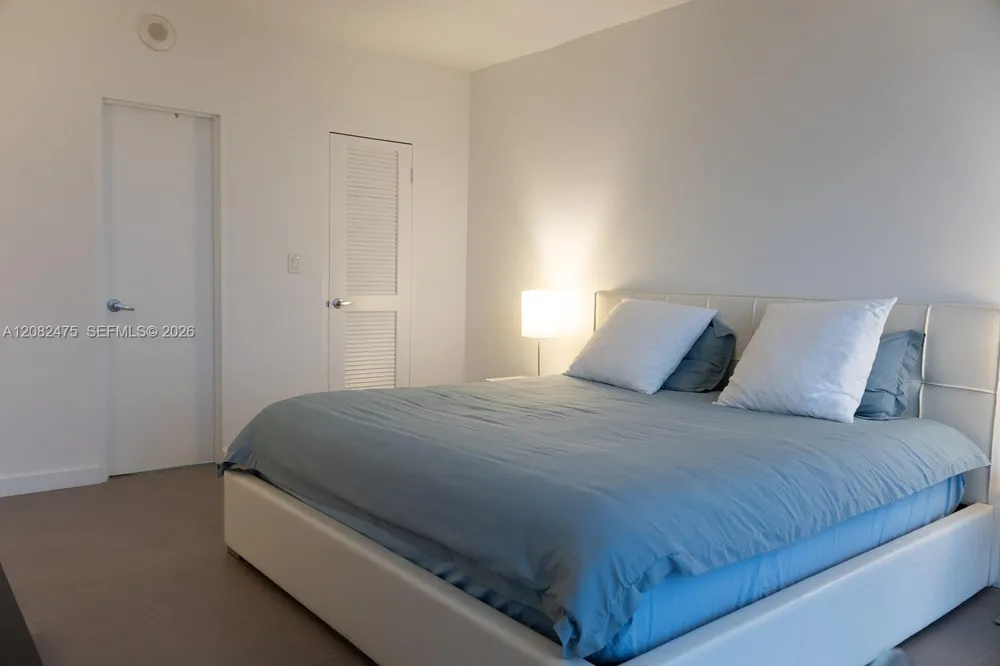 10275 Collins Ave #523 Bal Harbour, FL 33154
