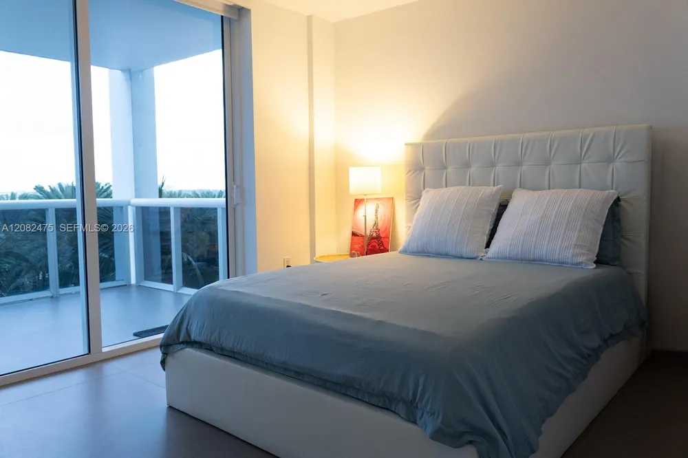 10275 Collins Ave #523 Bal Harbour, FL 33154