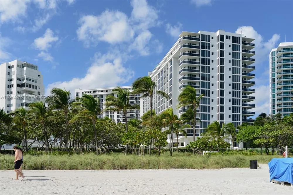 10275 Collins Ave #523 Bal Harbour, FL 33154