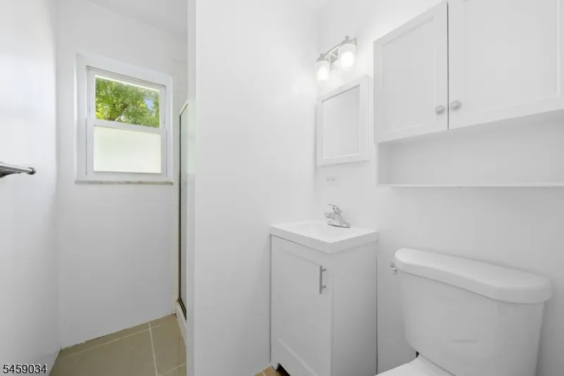 125 Regency Park #125 Unit 125 Ramsey, NJ 07446