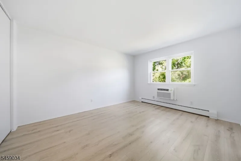 125 Regency Park #125 Unit 125 Ramsey, NJ 07446