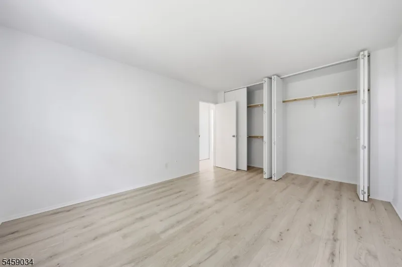 125 Regency Park #125 Unit 125 Ramsey, NJ 07446