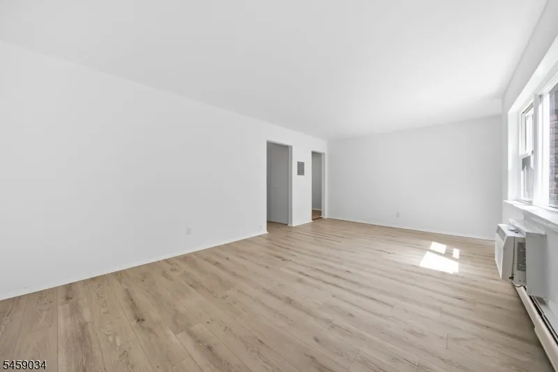 125 Regency Park #125 Unit 125 Ramsey, NJ 07446