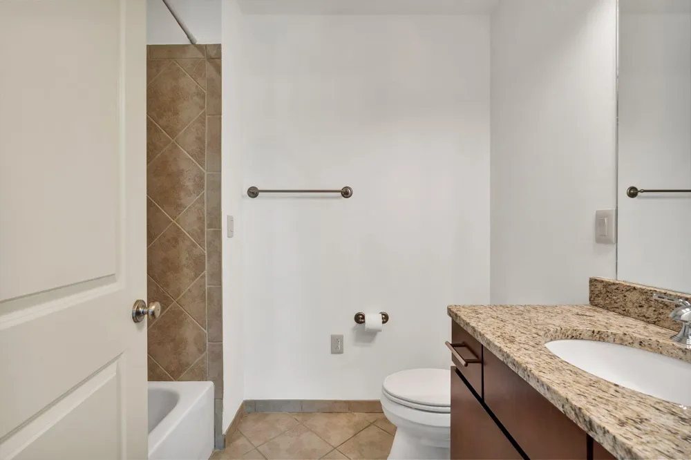 4 Cherokee Boulevard #225 Chattanooga, TN 37405