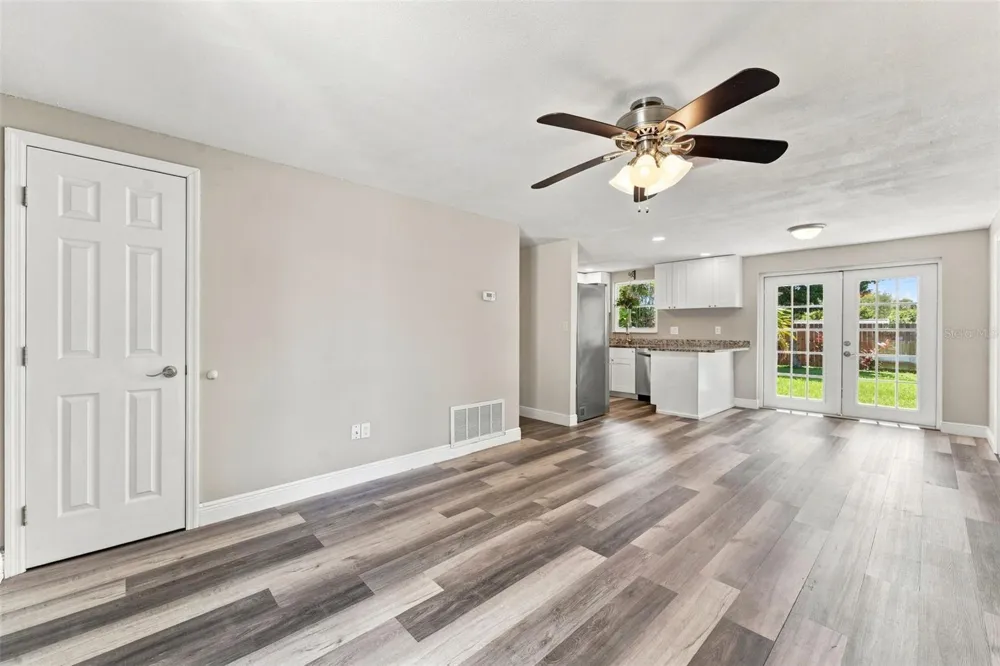 2801 CANDLEWOOD STREET Clearwater, FL 33759