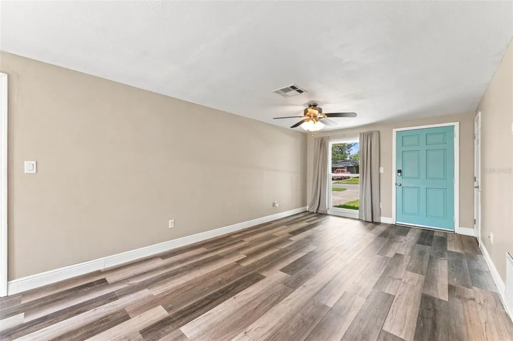 2801 CANDLEWOOD STREET Clearwater, FL 33759