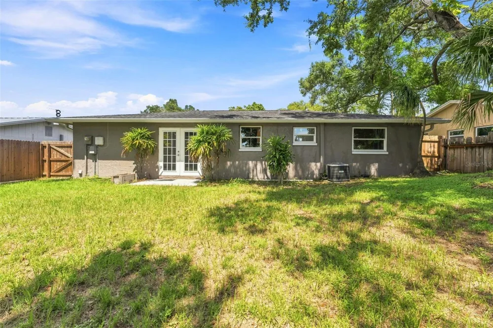 2801 CANDLEWOOD STREET Clearwater, FL 33759
