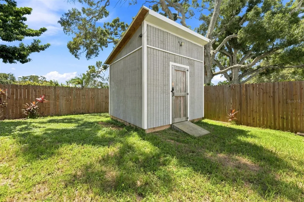 2801 CANDLEWOOD STREET Clearwater, FL 33759