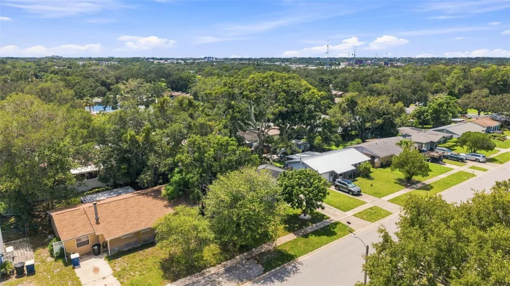 2801 CANDLEWOOD STREET Clearwater, FL 33759