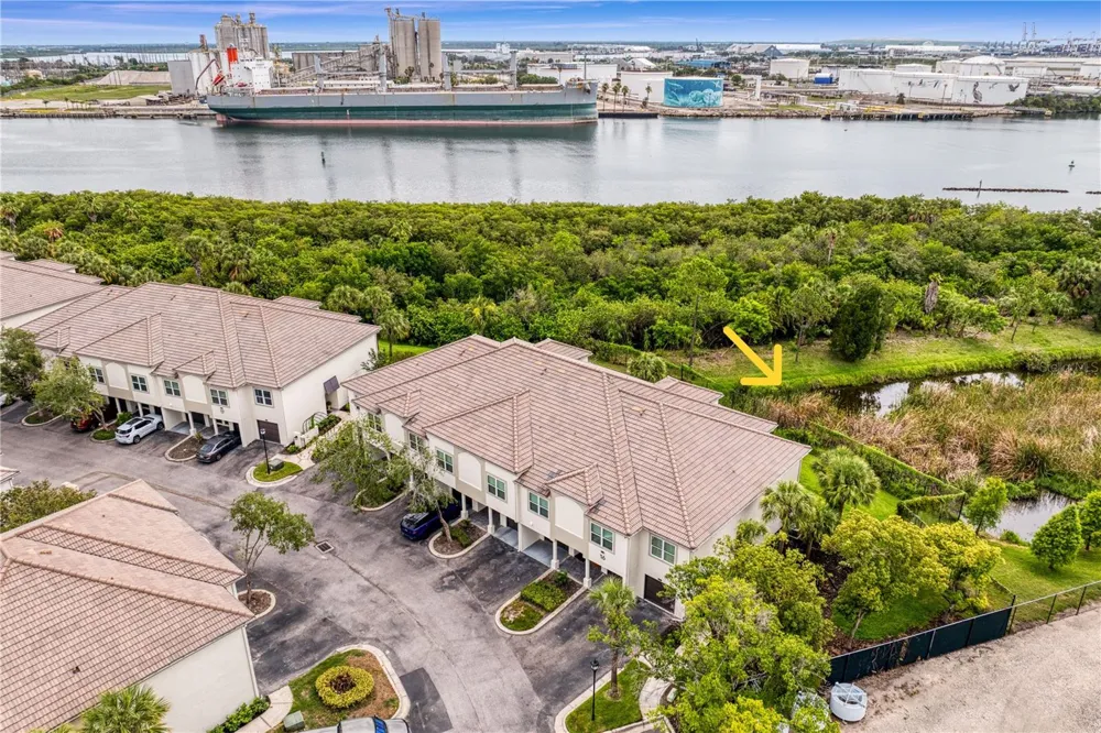 919 NORMANDY TRACE ROAD Tampa, FL 33602