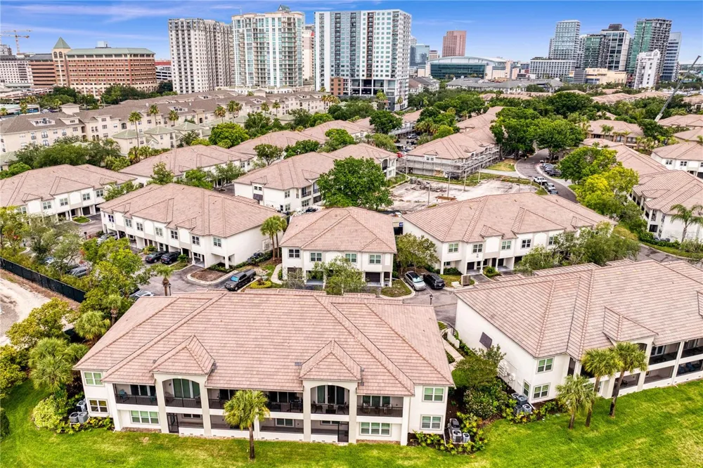 919 NORMANDY TRACE ROAD Tampa, FL 33602