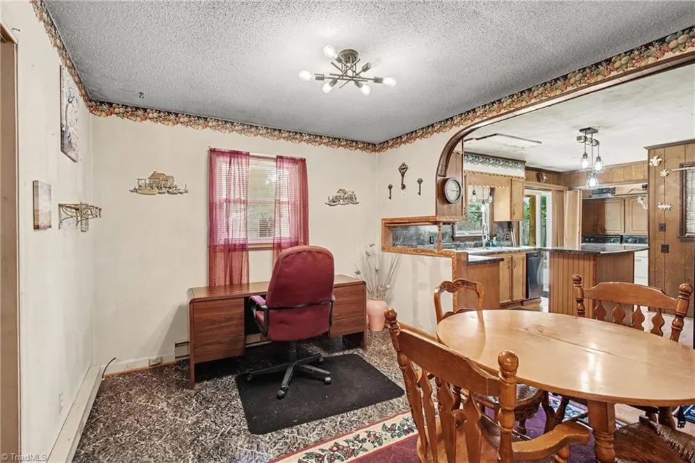 3932 Yokley Street Winston-Salem, NC 27107